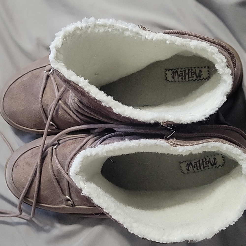 Mad Love Short Fleece-lined Boots - Picture 3 of 4